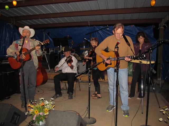 Barry's song... with Junior, Miriam, Chicago Dave, and Rose