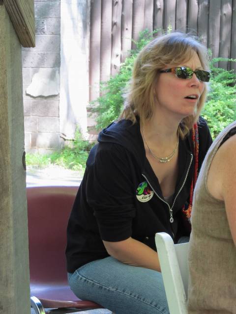 Deb lookin' great, as always